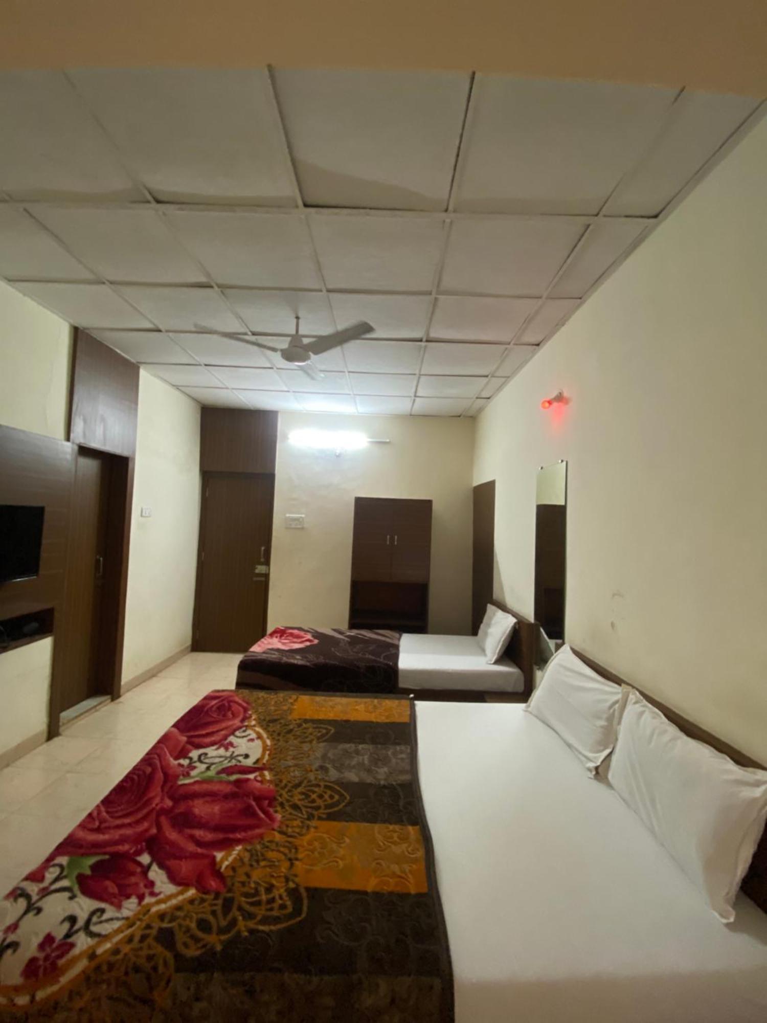 Jewel Resort Lonavala Luaran gambar