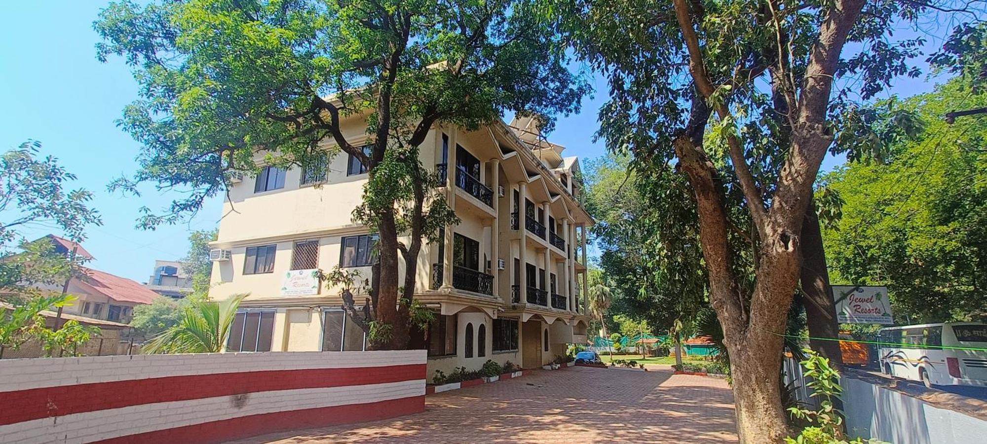 Jewel Resort Lonavala Luaran gambar